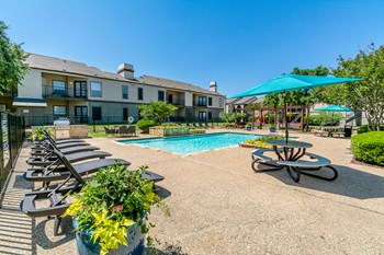 2301 L Don Dodson Dr 1-2 Beds Apartment for Rent - Photo Gallery 6