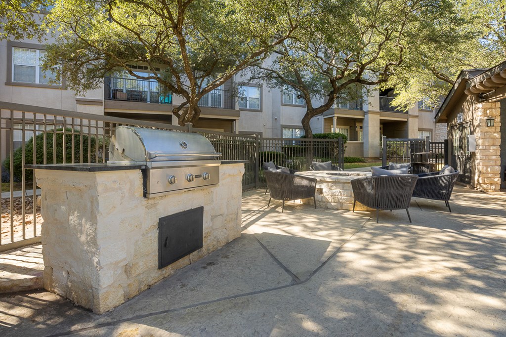 Grilling Station at Villas at Rogers Ranch, San Antonio, TX