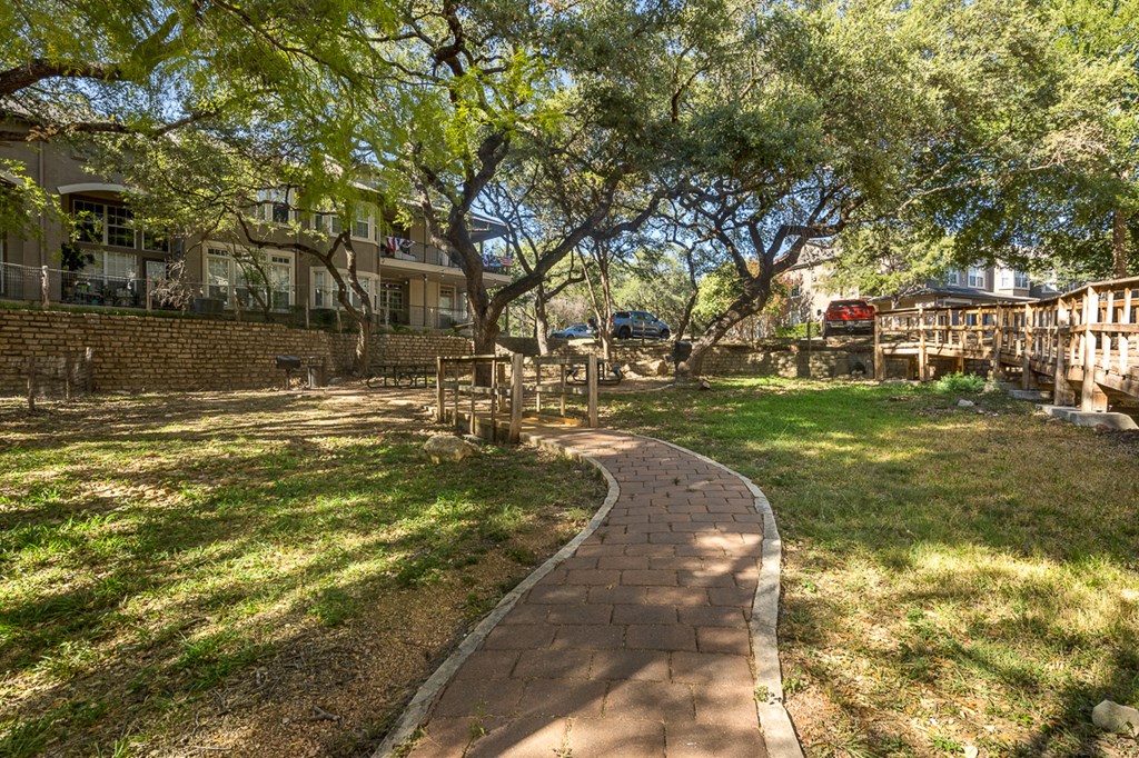 Green Space Walking Trails at Villas at Rogers Ranch, San Antonio