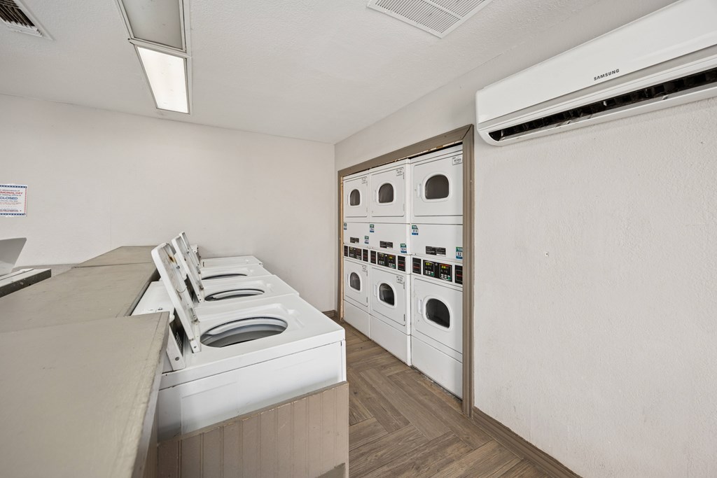 Welcome to Century Park located in North Dallas, TX.