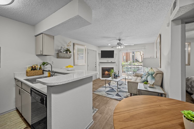 The View On Fox Creek is a similar property to Oak Forest Apartments located in Lewisville