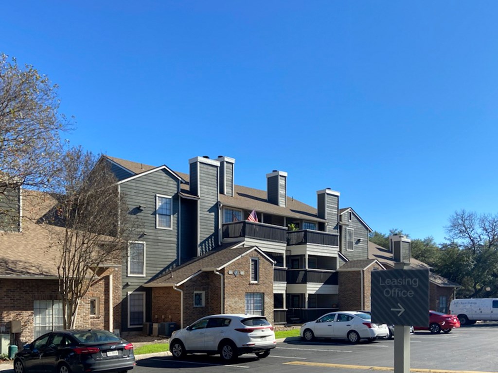 Welcome to Carmel at Deerfield in San Antonio, TX