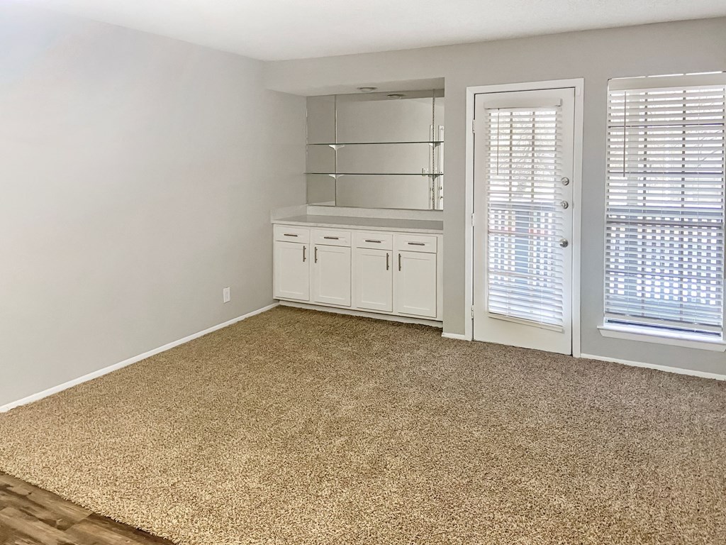 Carpeted Living Area  at Carmel at Deerfield, San Antonio