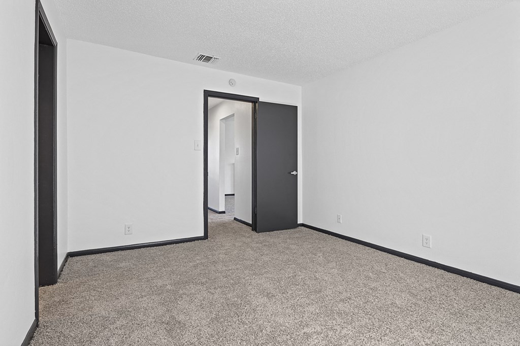 Carpeted Bedroom at Tradewinds, Windcrest, TX