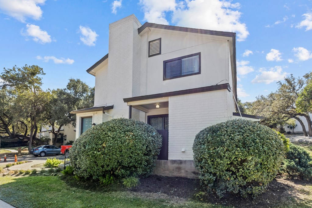 Building at Maxwell Townhomes, San Antonio, TX