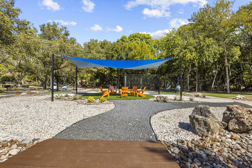 Shaded Lounge Area at Maxwell Townhomes, San Antonio, TX