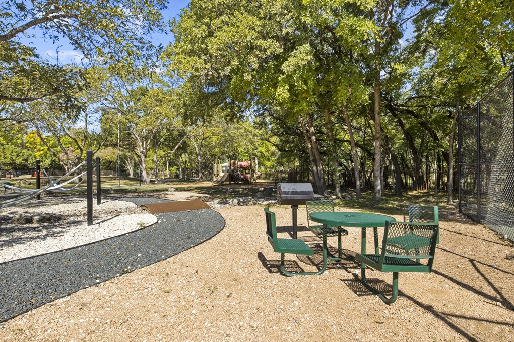 Picnic Areas at Maxwell Townhomes, San Antonio, 78230