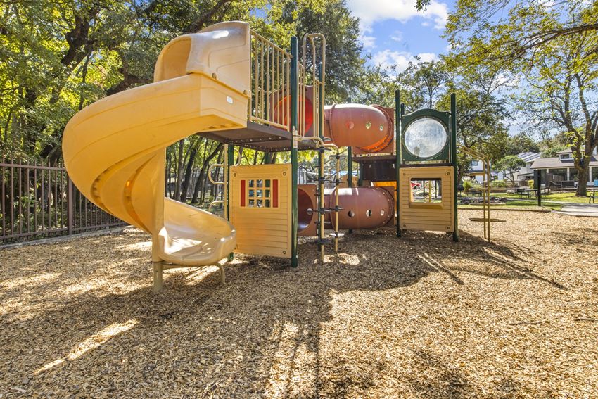 Maxwell Townhomes, 11146 Vance Jackson Rd, San Antonio, TX RentCafe