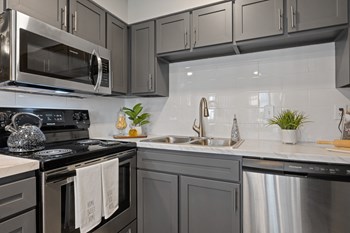 10951 Laureate Drive 1-2 Beds Apartment for Rent - Photo Gallery 44