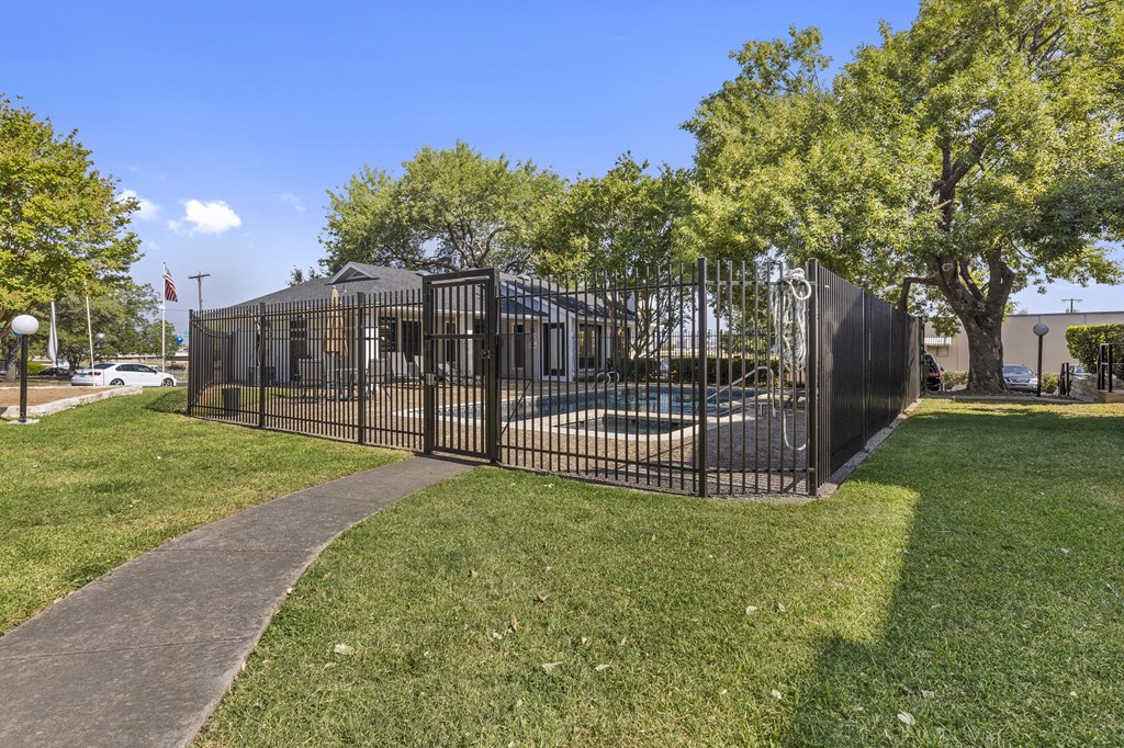 Dog Park at Tradewinds, Windcrest, 78239