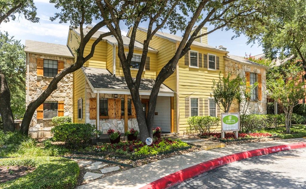 Exterior Landscape at Alamo Park, San Antonio, 78218