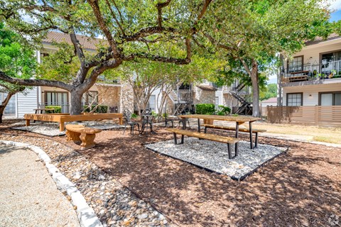 The Broadwater at Salado Creek Pool Grill Area