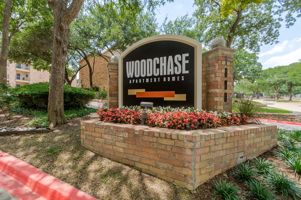 Welcoming Property Signage at Woodchase, Euless, 76039