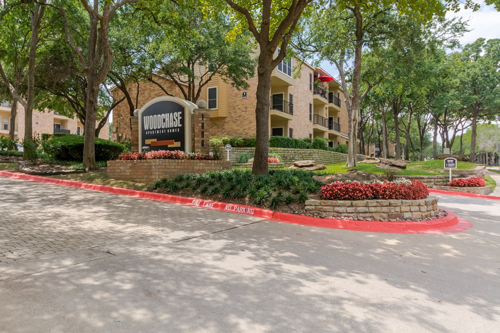 Monument Signage at Woodchase, Texas
