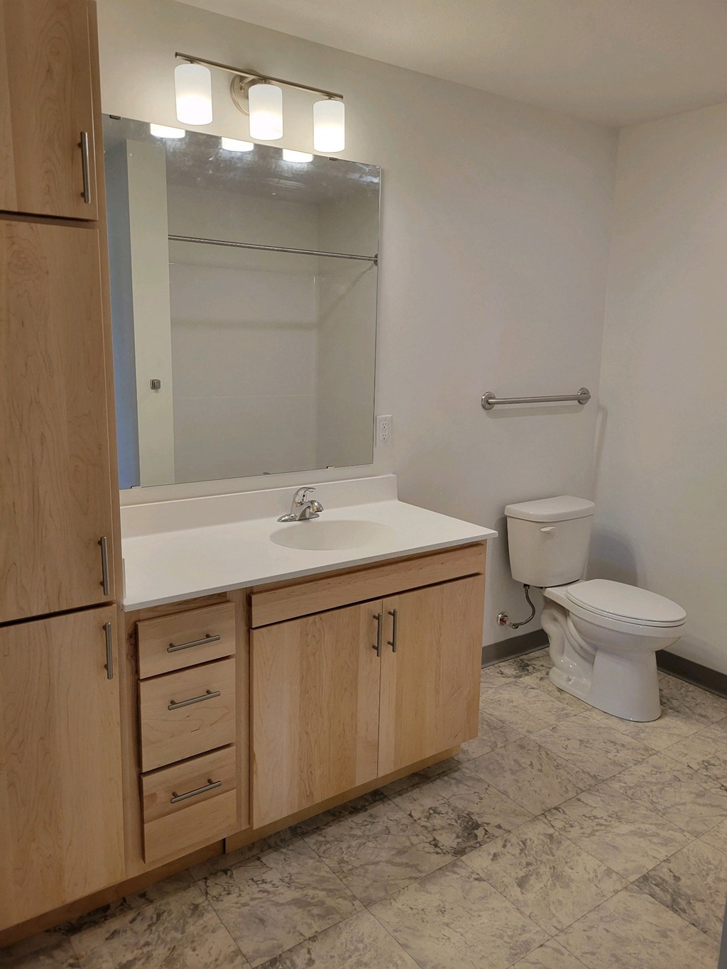Unit Bathroom