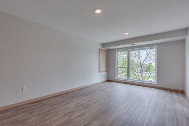 4100 W 76Th Street 1-3 Beds Apartment for Rent - Photo Gallery 1