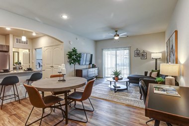 14708 Immanuel Rd 1 Bed Apartment for Rent - Photo Gallery 3