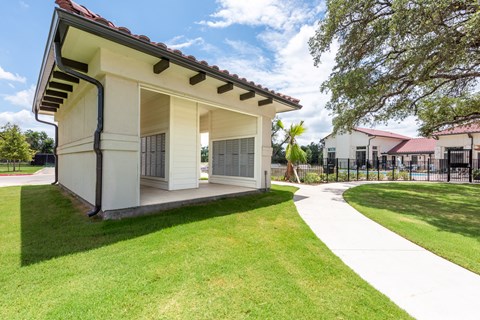 the preserve at ballantyne commons community patio at Avery Ranch, Austin Texas