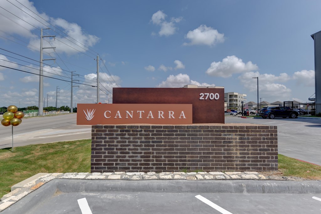 A sign for Cantarra with the number 2700 on it.
