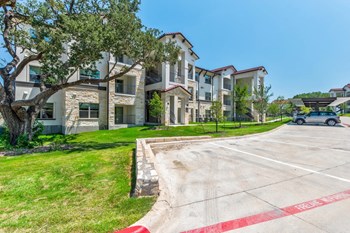 Water Oak Apartments Water Oak Apartments - Photo Gallery 6