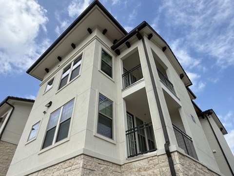 21900 Holzwarth Rd 1-2 Beds Apartment for Rent