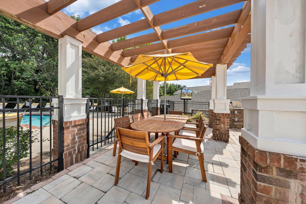 take a look  at Sunscape Apartments, Roanoke