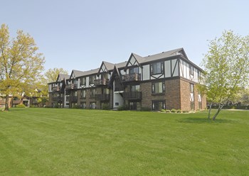Acres of Greenery at Briarwood Apartments, Benton Harbor, Michigan