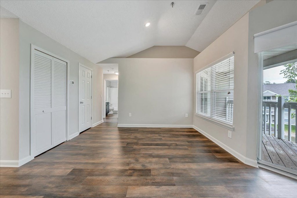 Vaulted Ceilings  at Trophy Club at Bellgrade, Midlothian, VA