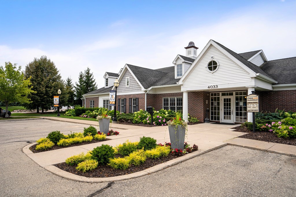 A building with the number 4033 on it.