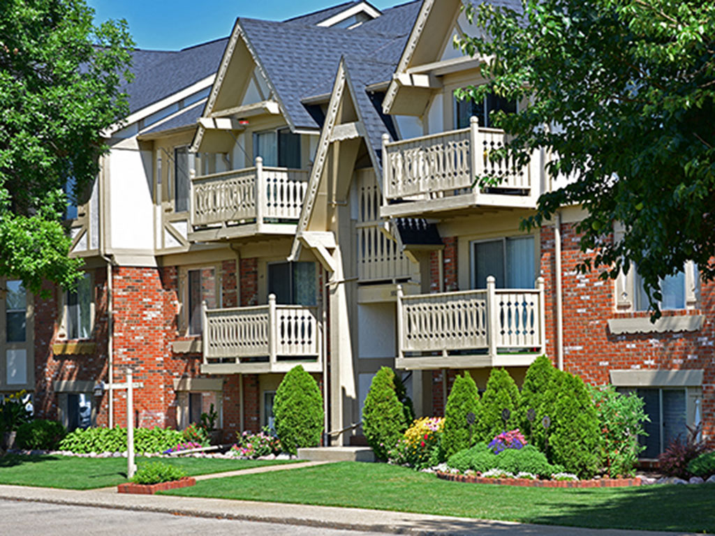 Green Views at Timberlane Apartments, Peoria, 61615