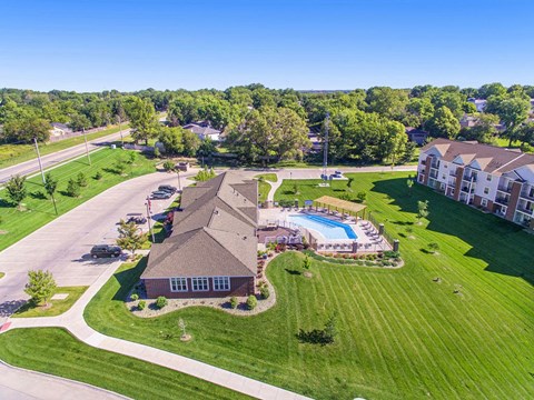 Aerial view of clubhouse and swimming pool area at Andover Pointe Apartments Homes, La Vista, Nebraska