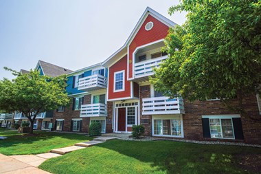 Green Views at Apple Ridge Apartments, Michigan
