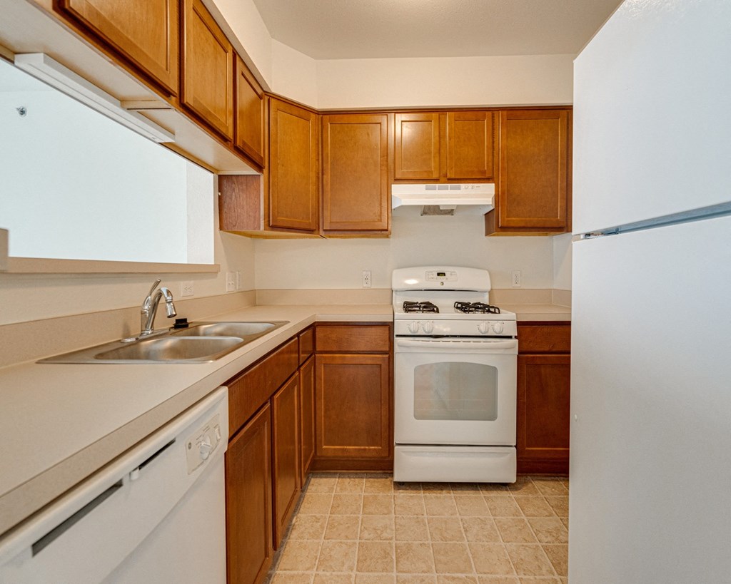 Aster Layout Model Kitchen at The Harbours Apartments, Clinton Twp, MI