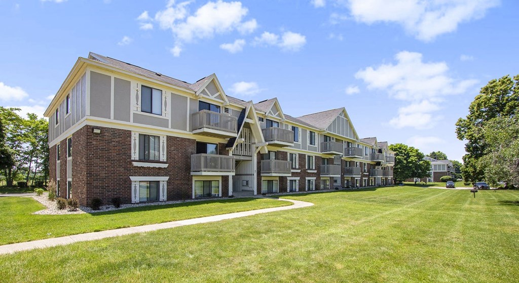 Exterior building view at Briarwood Apartments, Benton Harbor, Michigan