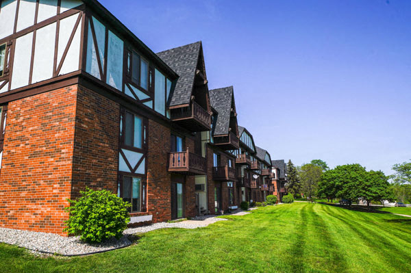 Wingate Apartments, 3151 Wingate Drive SE, Kentwood, MI - RentCafe