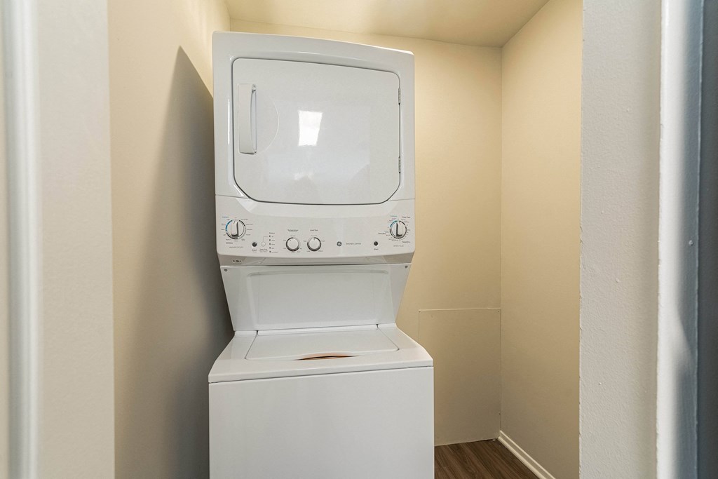 Bluebell Full Size Stackable