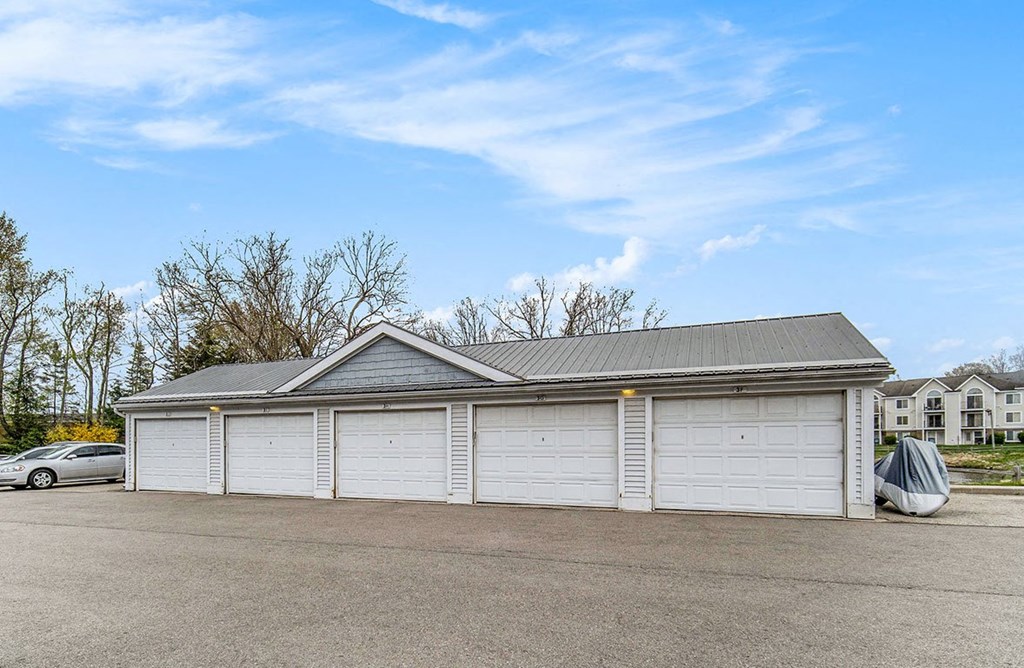 Detached Garages Available at Canal 2 Apartments, 48917