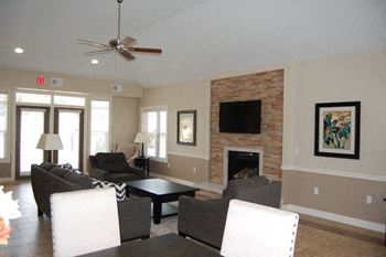 Clubhouse With Fireplace Wall at Lynbrook Apartments and Townhomes in Elkhorn, NE