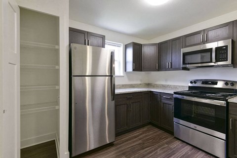 Kitchen with Pantry and Extra Window at Chase Creek Apartment Homes, Huntsville, AL, 35811