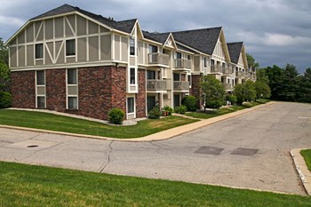 Off Street Parking at Concord Place Apartments, Michigan
