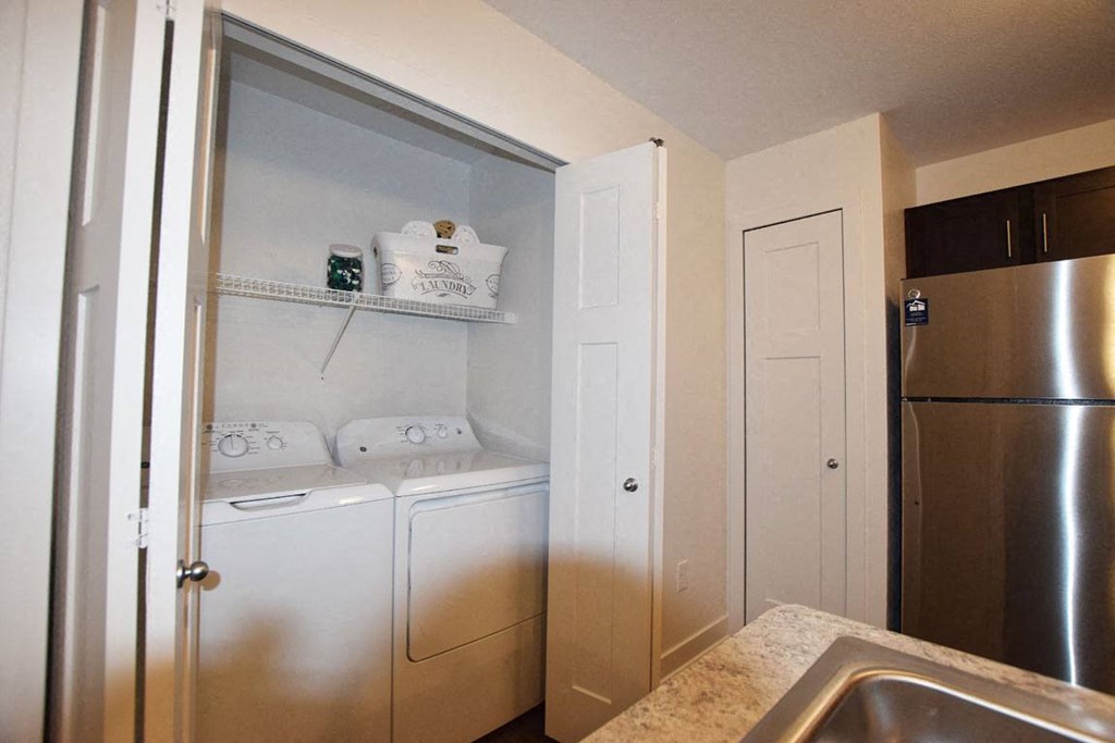 Full Size Washer And Dryer In Every Apartment at Copper Creek Apartment Homes, Kansas, 67101