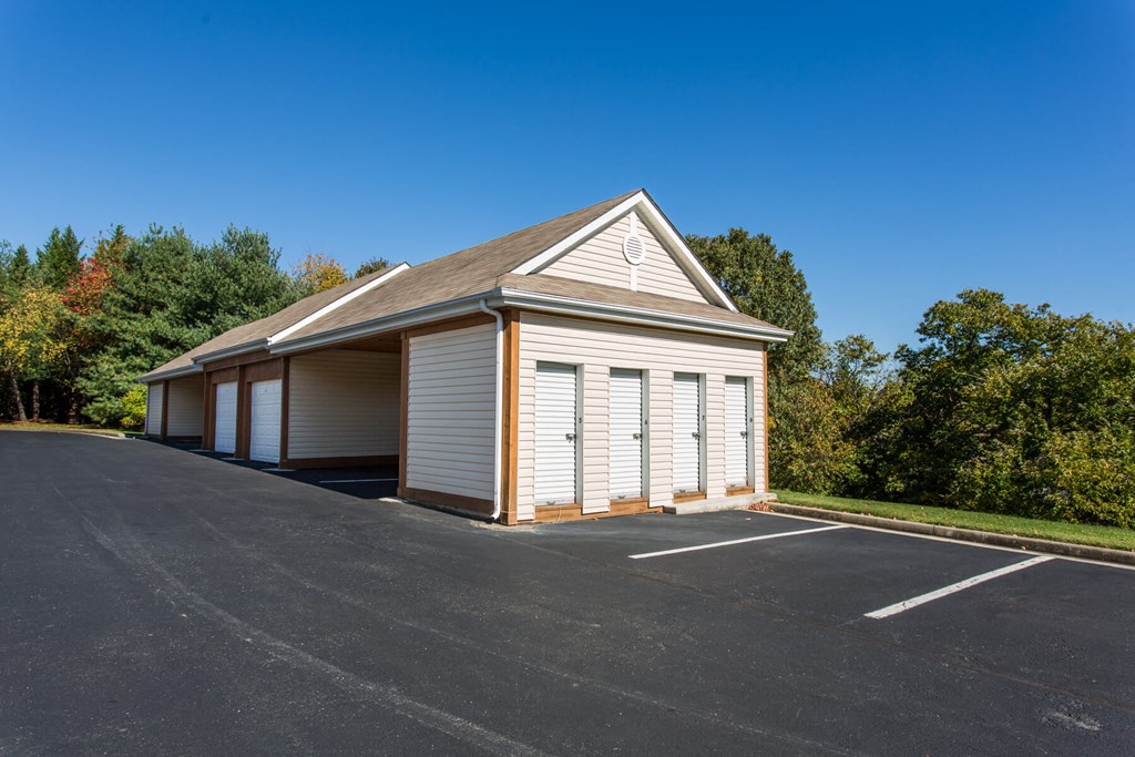Carports and Storage at Sunscape Apartments, Roanoke, Virginia