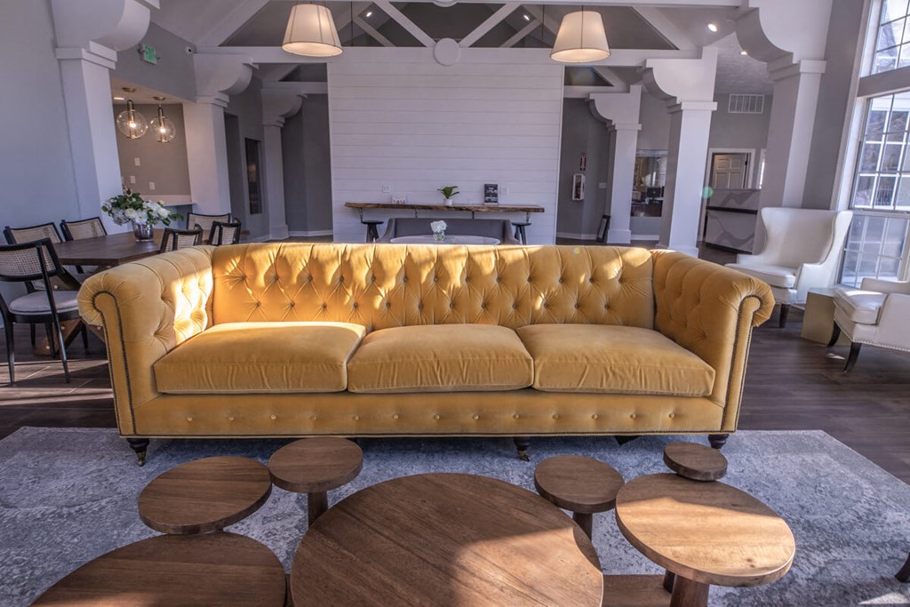 Relaxing Clubhouse at Mallard Bay Apartments, Crown Point, IN, 46307