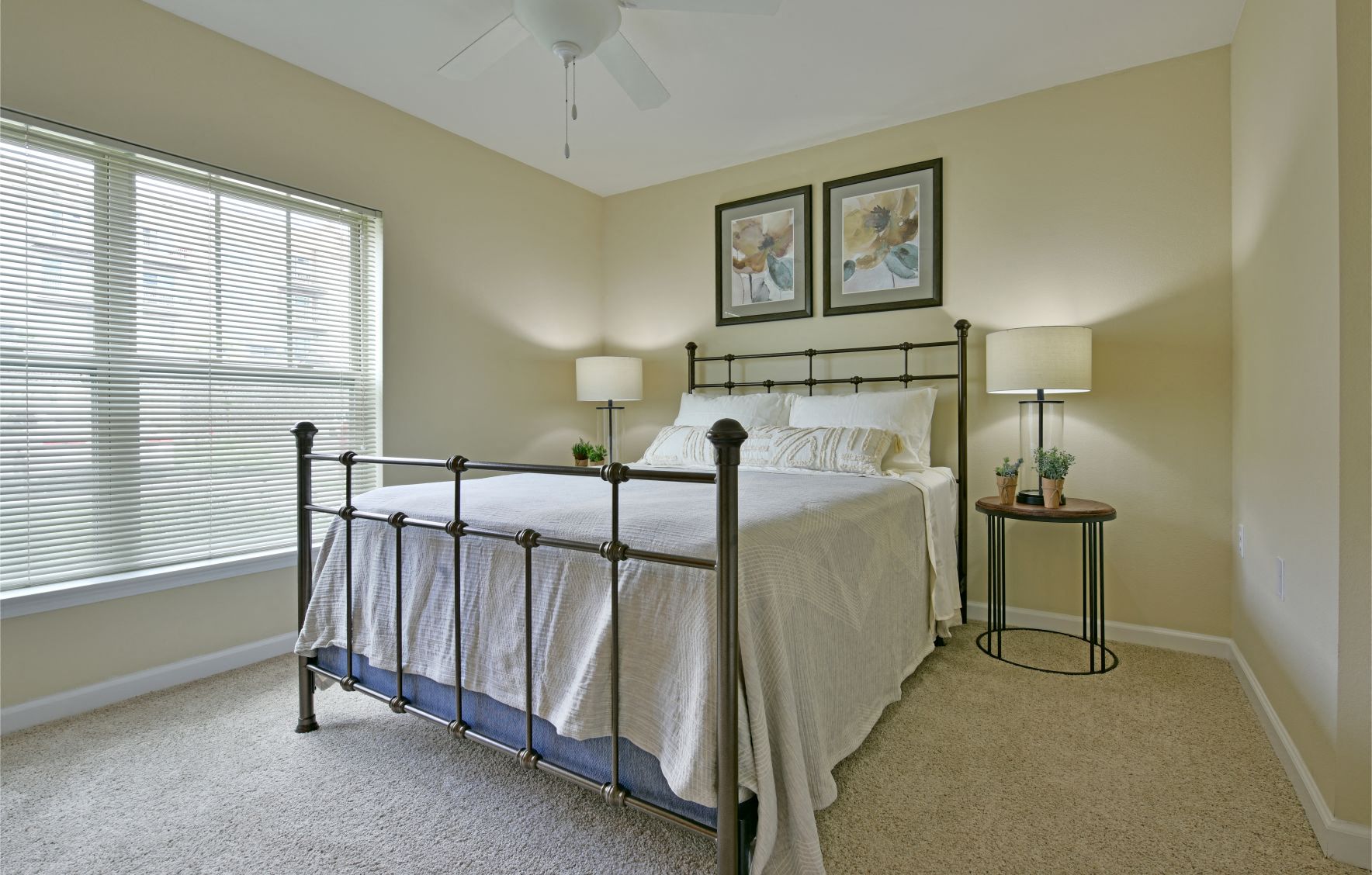 Beautiful Bright Bedroom With Wide Windows at Badger Canyon, Kennewick, WA