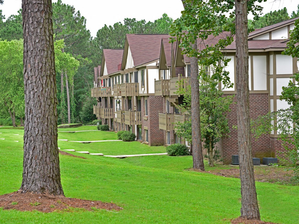 Green Surroundings at Lake in the Pines, Fayetteville, NC, 28311