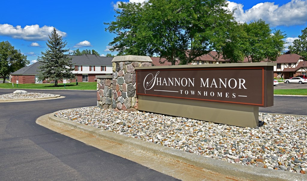 Shannon Manor Townhomes, 1000 Charter Oaks Drive, Davison, MI RentCafe