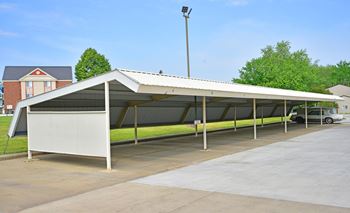 Carports at Thornridge Apartments