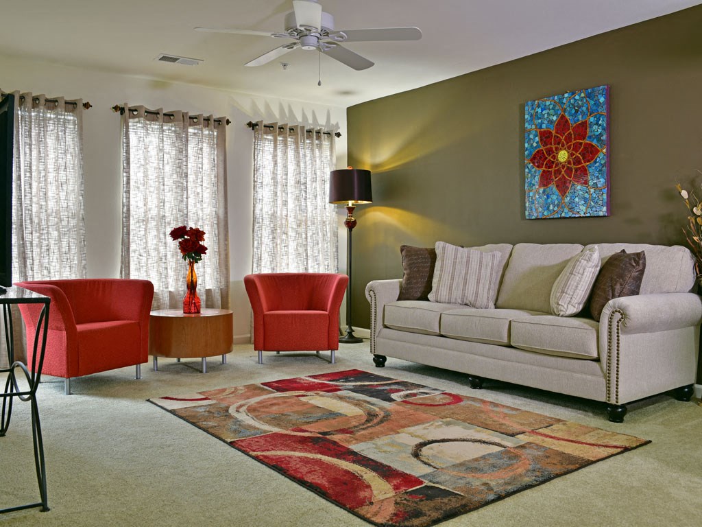 Living Room at Irene Woods Apartments, Collierville, Tennessee