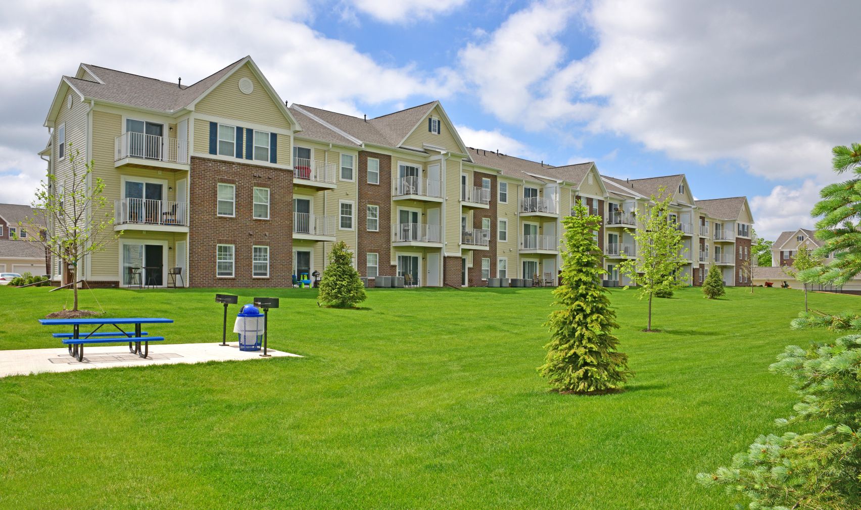 Park Like Setting at River Hills Apartments, Fond du Lac, Wisconsin 54937