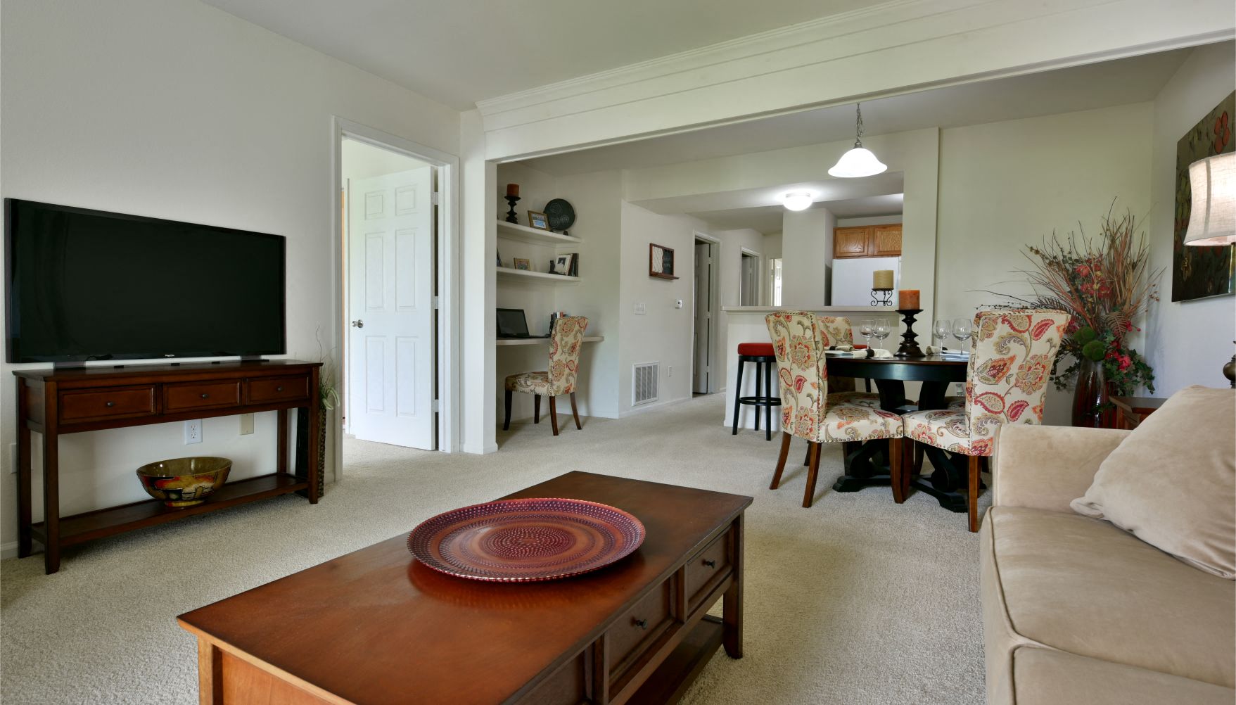 Towne Lakes Apartments, 4033 Towne Lakes Ave, Grand Chute, WI RentCafe